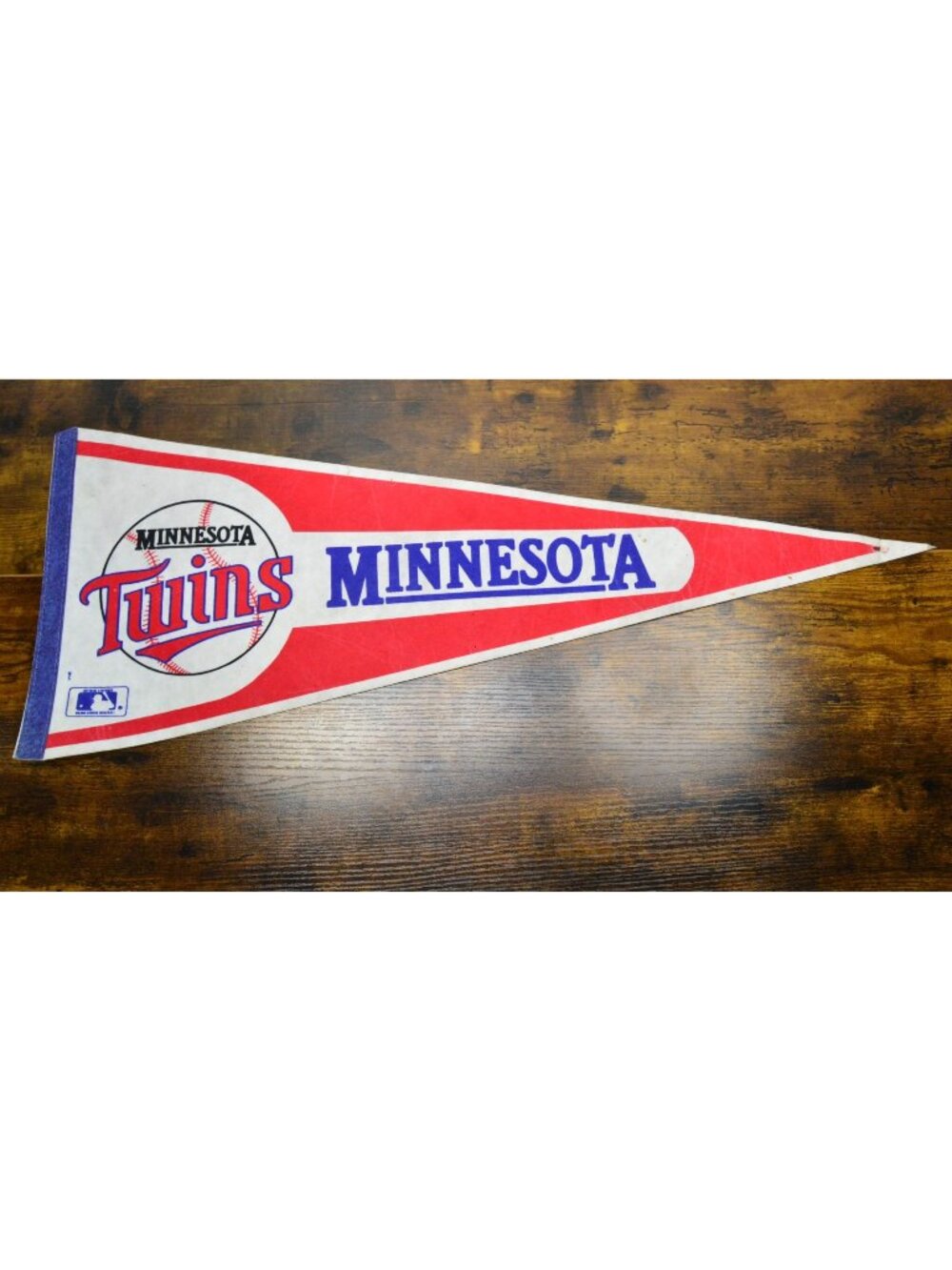 Vintage MLB Minnesota Twins pennant 30 inches damaged tip